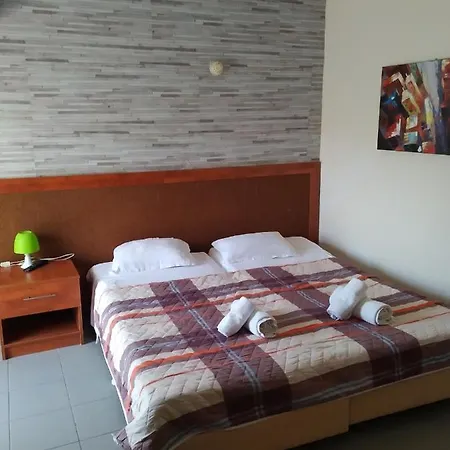 Penny's 2* Chaniotis